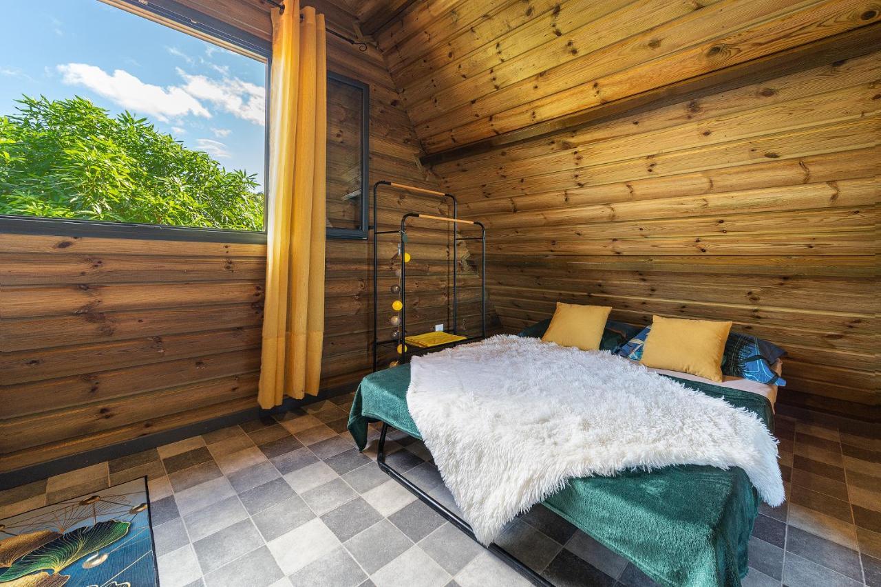 Charmant Chalet Avec Jacuzzi, L'Ile O Vert Saint-Philippe Εξωτερικό φωτογραφία