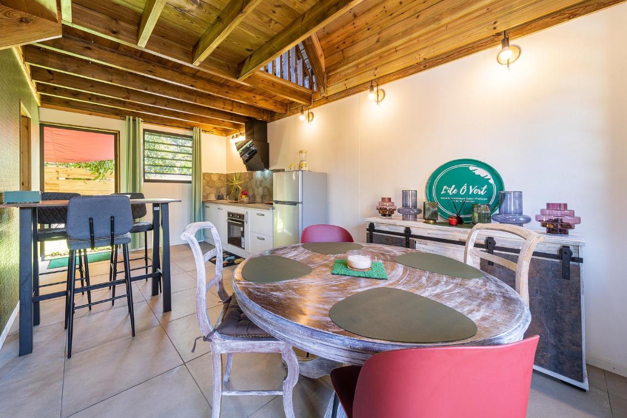 Charmant Chalet Avec Jacuzzi, L'Ile O Vert Saint-Philippe Εξωτερικό φωτογραφία